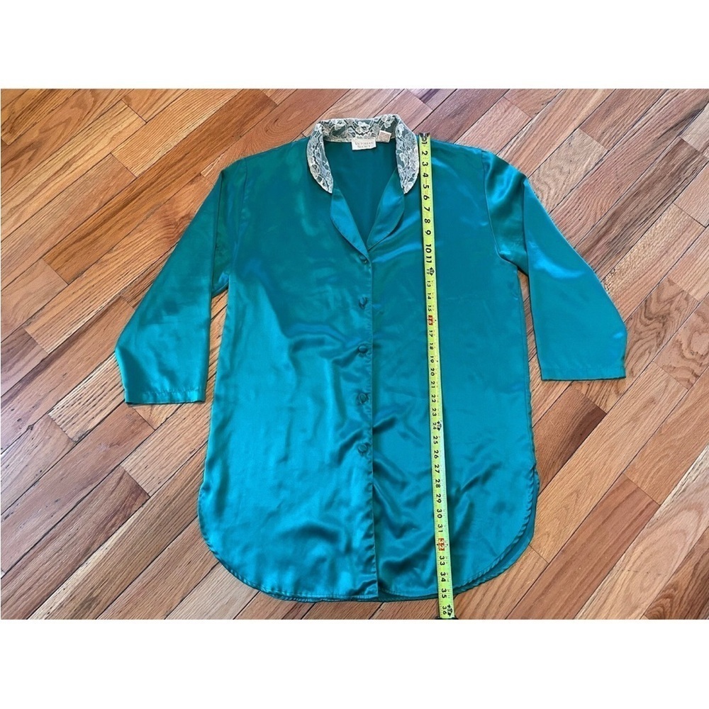 VTG Victoria's Secret Gold Label Green Satin Button Up Nightgown Womens Size M/L - Picture 10 of 12